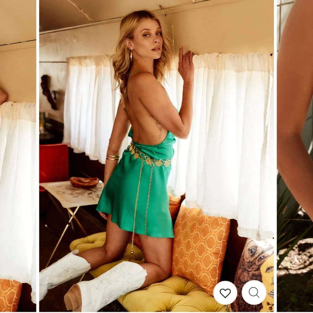 Satin backless mini dress — emerald